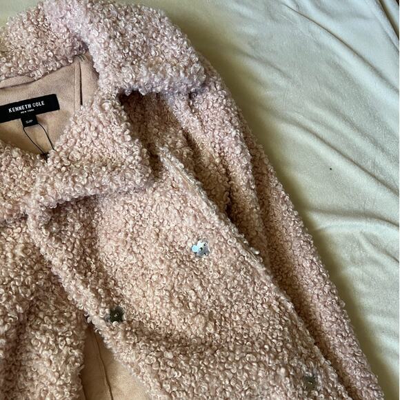 Kenneth Cole Soft Sherpa Blush Beige Faux Fur Snap Button Coat Jacket S - Picture 3 of 5
